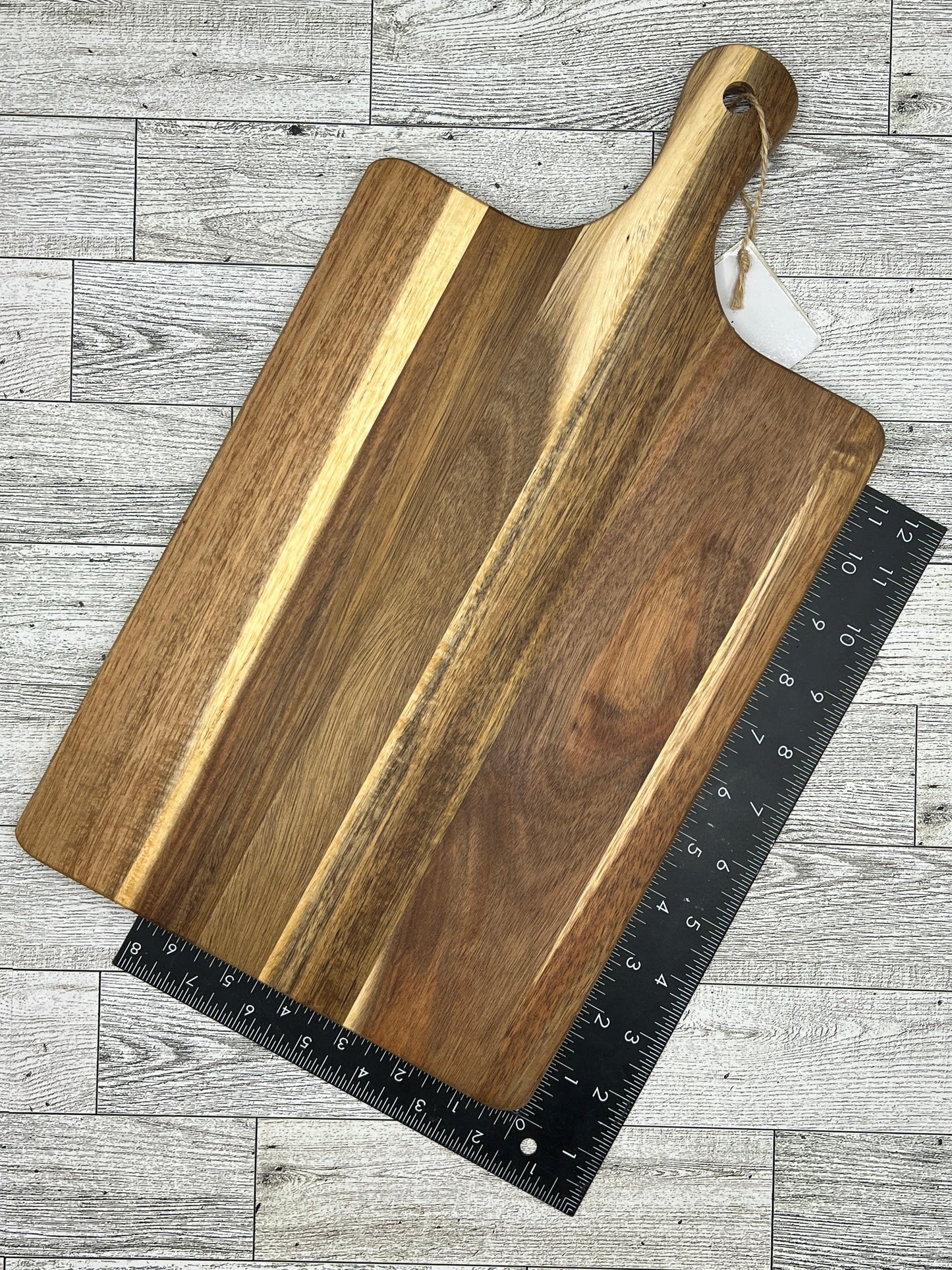 Acacia Cutting Board - 15.94”x8.86”x15mm